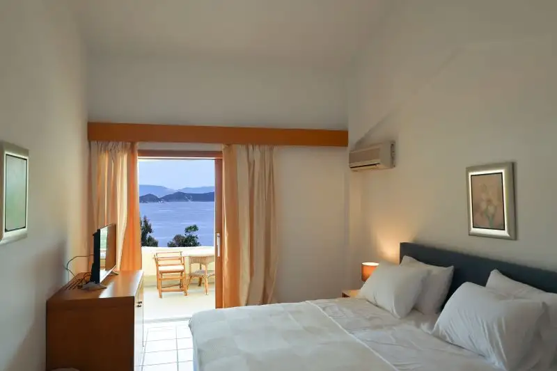 Ξενοδοχείο Kanapitsa Mare, Σκιάθος, Οικογενειακά Δωμάτια Sea View, Δωμάτια Ξενοδοχείου